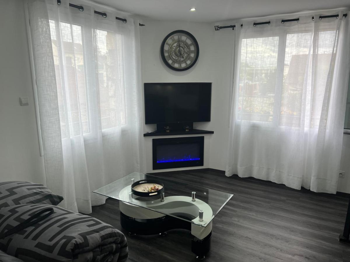 Appart De Luxe Tout Confort Jusqu A 4 Personnes Διαμέρισμα Triel-sur-Seine Εξωτερικό φωτογραφία