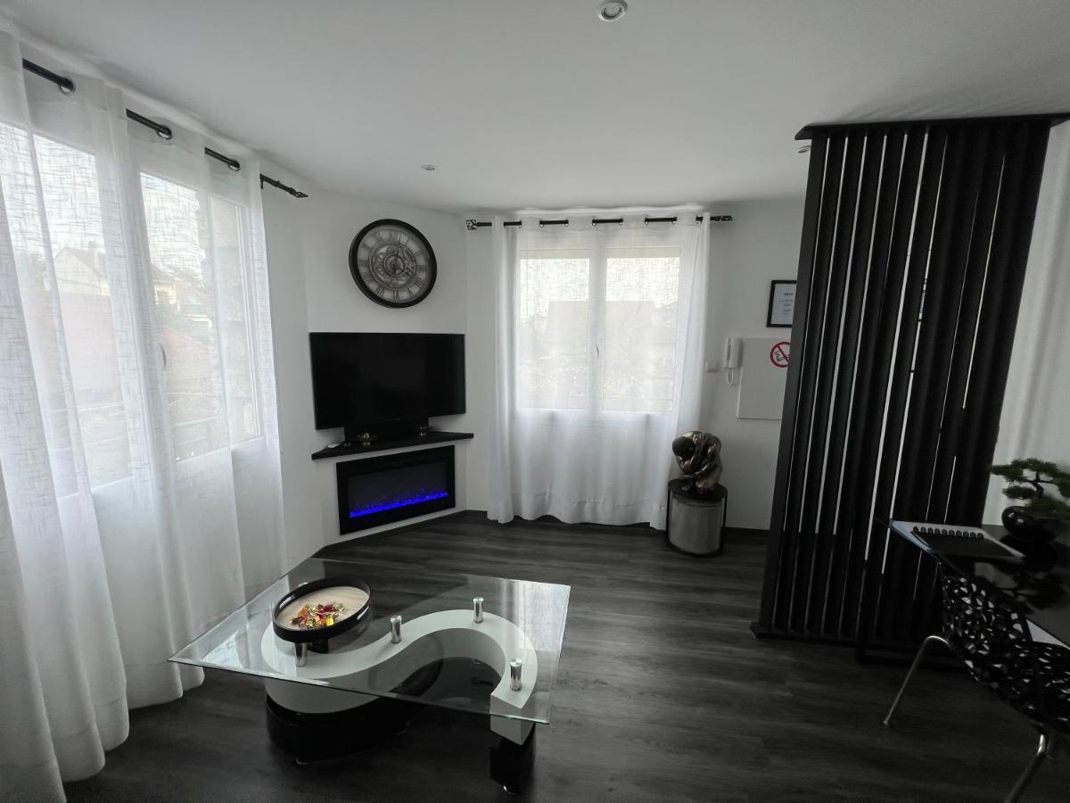 Appart De Luxe Tout Confort Jusqu A 4 Personnes Διαμέρισμα Triel-sur-Seine Εξωτερικό φωτογραφία